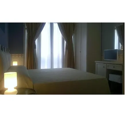 Hotel Caroline Hotel 4*