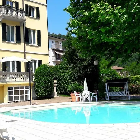 Hotel Caroline Hotel