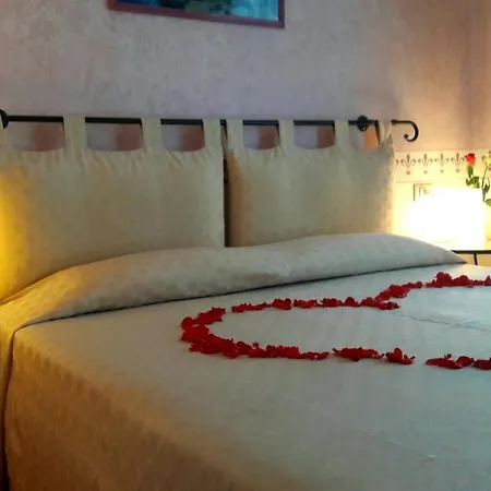 Hotel Caroline Ξενοδοχείο 4*